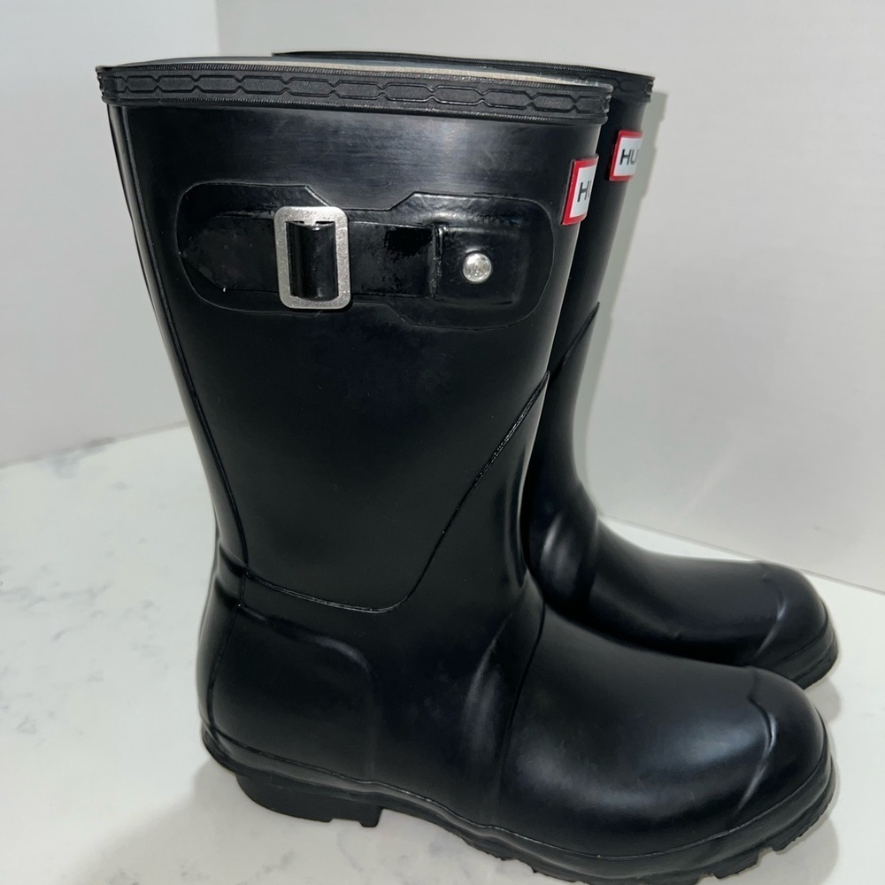‼️🚨SOLD ‼️🚨Hunter Black Rain Boots - Picture 6 of 15